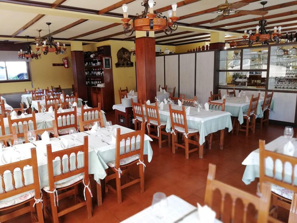 El Retiro Hotel Nigrán Exterior foto